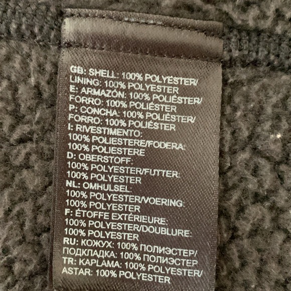 North face full zippered jacket - Picture 7 of 8